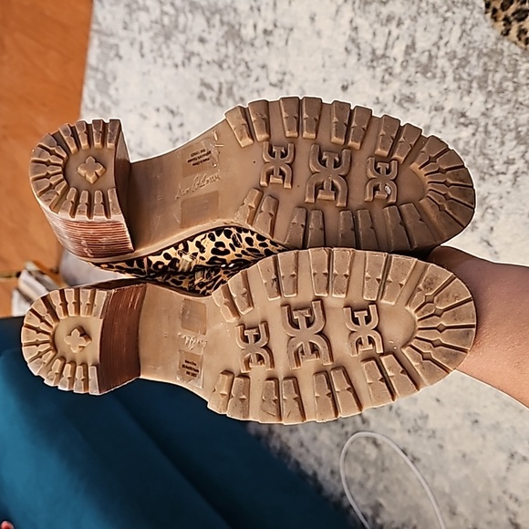 Sam Edelman Leopard Printed Calf Hair Boots w/ Leather Collar - Picture 5 of 7